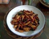 Foto langkah ke 4 dari resep Cumi Asin Pedas Masak Kecap.