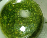 Foto del paso 2 de la receta: Aceite de ajo y perejil