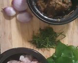 รูปขั้นตอนการทำที่ 1 ของ ไข่นึ่งหมูสับสมุนไพรน้ำพริกปลาร้าแบบ🇰🇭 #leftover #upcycle no.5