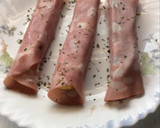 Foto del paso 3 de la receta: Rollitos de mortadela