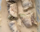Foto del paso 5 de la receta: Rollitos de berenjena fritos rellenos con queso y tocino