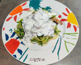Foto del paso 8 de la receta: Espagueti de calabacín en salsa de yogurt. (mar y montaña)