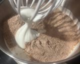 Foto langkah ke 4 dari resep Brownies Kukus Putih Telur.