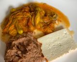 Foto del paso 3 de la receta: Flor de calabaza en salsita