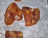 Foto del paso 3 de la receta: Pollo en salsa zumaque