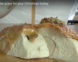 A picture of step 5 of Turkey Gravy.