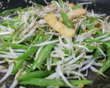 Hình bước làm 1 của món Đậu cô ve xào giá đậu hũ (món chay)