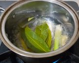 Foto langkah ke 1 dari resep Rebusan Daun Salam/ Herbal Hypertension Drink.