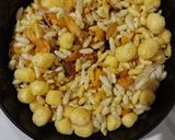 A picture of step 4 of Puffed Rice Snack.