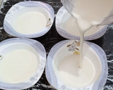 A picture of step 3 of Roti Jaala.