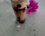 Foto langkah ke 3 dari resep Es Susu Cokelat Kental.