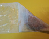 Foto del paso 6 de la receta: Empanadillas de masa filo rellenas de pisto y anchoas
