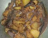 ফুলকপি আলু দিয়ে ট‍্যাংড়া মাছের রসা(foolkopi aloo diye tyangra macher rosa recipe in Bengali) রেসিপির ধাপ 3 ছবি