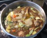 Foto del paso 8 de la receta: Cocido de judías pintas con carne y verduras