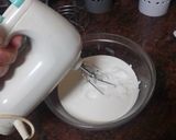 Foto del paso 2 de la receta: Copa doble mousse sobre base de galletas