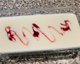 Foto del paso 3 de la receta: Gelatina Keto de Yogurt con fresas