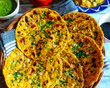 A picture of step 4 of Tandoori Missi Roti.