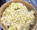 Foto del paso 5 de la receta: Repollo con huevo y queso como acompañamiento
