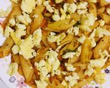 A picture of step 10 of Masala Egg Pasta.