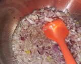 صورة لخطوة 1 من وصفة أحلى أرز بالبصل والكركم