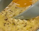Foto langkah ke 5 dari resep Cheesy Egg Toast.