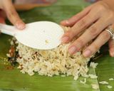 Foto langkah ke 10 dari resep Nasi Bakar Sambal Tempe.