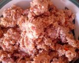 A picture of step 1 of Meat Balls.