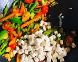 A picture of step 3 of Soft Tofu Cubes Vegetable Thukpa.