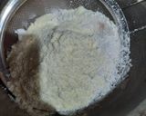 Foto langkah ke 5 dari resep Bolu kuning telur tanpa sp.