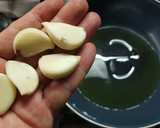 Foto del paso 1 de la receta: Guarnición de variado de setas del bosque con cebolla y pimiento