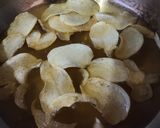Foto langkah ke 4 dari resep Keripik kentang (potato chips).