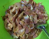 Hình bước làm 1 của món Cải Cầu Vồng Xào Mề Gà