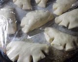 Foto del paso 5 de la receta: Pancitos de crema (tipo facturas) SIN gluten apto celíacos