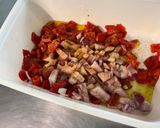 Une image de l'étape 6 de Pommes de terre sautées aux poivrons et oignon rouge.