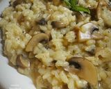 صورة لخطوة 7 من وصفة ريزوتتو بالفطر Risotta ai funghi