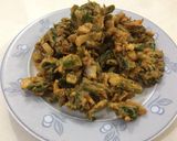 A picture of step 2 of Spring Onion Pakoray.