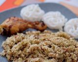 Foto langkah ke 6 dari resep Nasgor Korned Cabe Ijo.