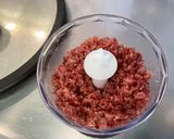Une image de l'étape 9 de Tagliatelles à la viande séchée, girolles et crème de courgettes.