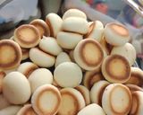 Foto langkah ke 6 dari resep Egg biscuits *tamago boro*.