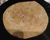 A picture of step 5 of Daal Paratha.