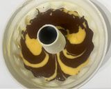 Gyors kakaós-mandulás kuglóf recept fázis 3 fotója