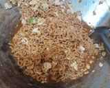 Foto langkah ke 4 dari resep GA.18. Mie Nyemek Bon Cabe.