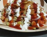 A picture of step 5 of Papri chana chat.