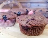 Pas rețetă Muffins cu cacao și afine 5 fotografie