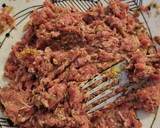 Foto del paso 4 de la receta: Hamburguesa con carne, champiñones y pistachos