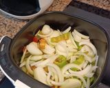 Foto del paso 2 de la receta: Panga con patatas, pimientos y cebolla en Airfryer