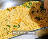 Foto langkah ke 8 dari resep Milor (Mie Instan Telor) Goreng.