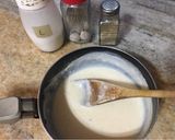 Foto del paso 1 de la receta: Supremas a la plancha con limón y salsa bechamel con verdeo y ajo