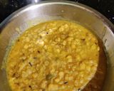 A picture of step 6 of Chana dal & roti.