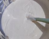 Foto langkah ke 3 dari resep Bolu Susu Panggang.